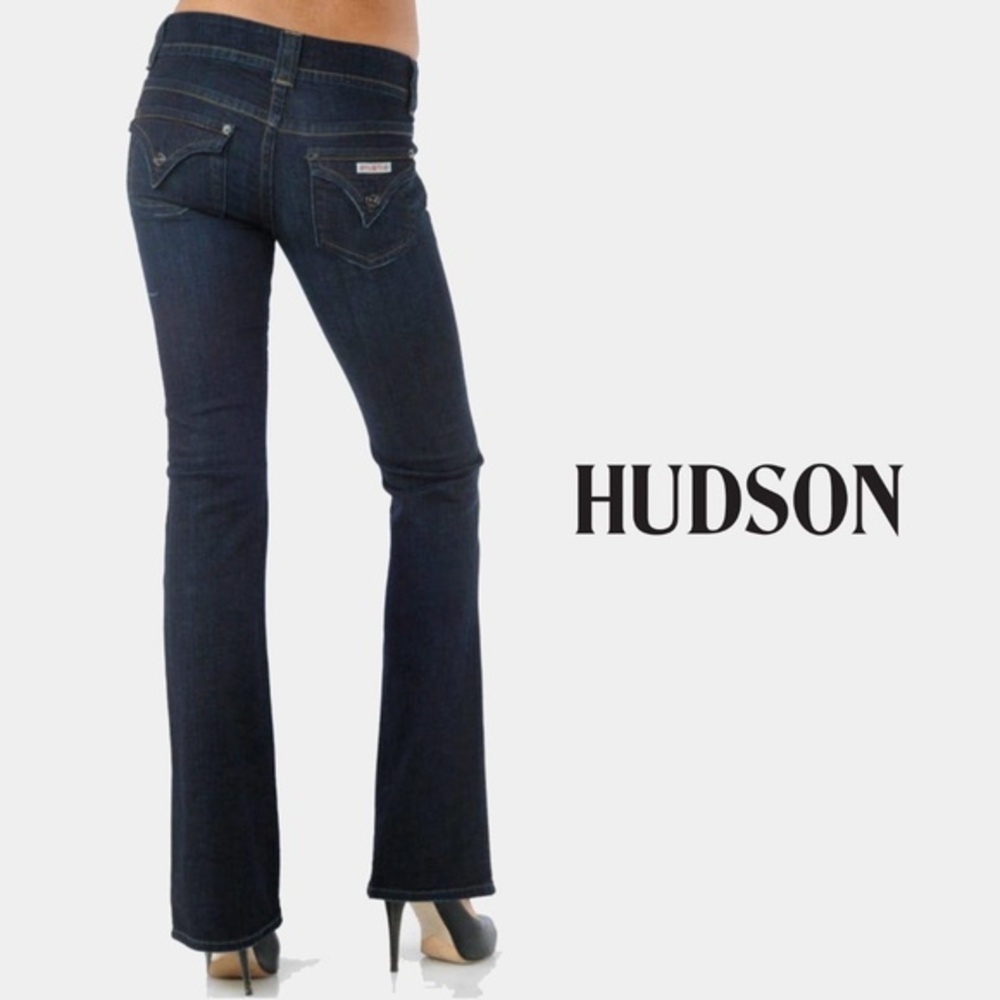 HUDSON Petite Signature Bootcut Jean